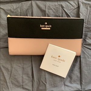 KATE SPADE CLIP WALLET-PERFECT CNDTION NEVER USED